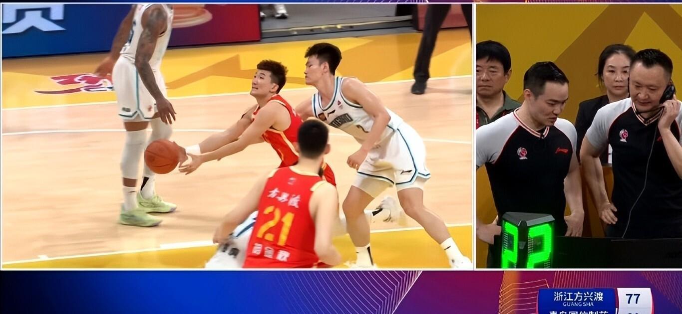 赛后CBA常规赛焦点战,埃因霍温伤情更新,球迷炸锅,细节决定成败  赛后CBA常规赛焦点战,埃因霍温伤情更新,球迷炸锅,细节决定成败