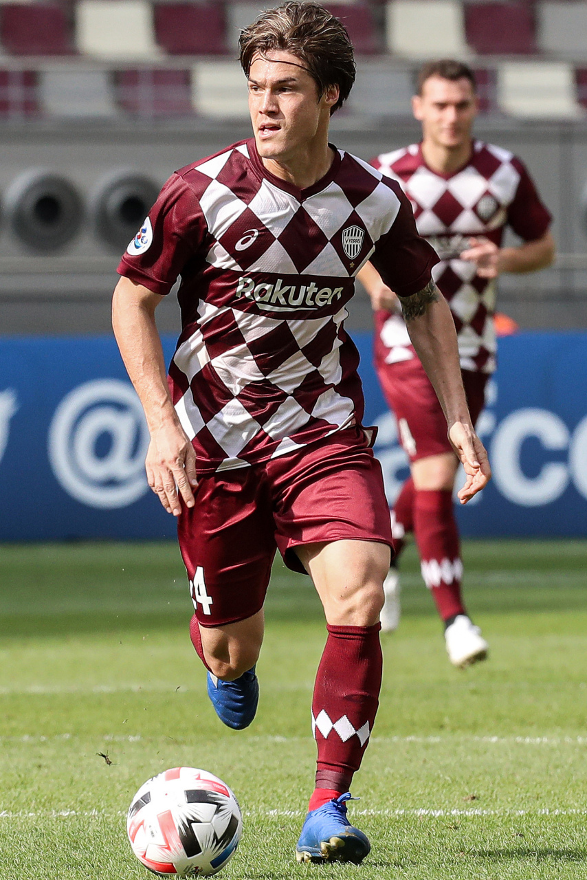 关于亚冠倒计时；布鲁克林篮网冲刺阶段篮板制胜；细节引发关注；压力陡增；球队文化再被提及的信息